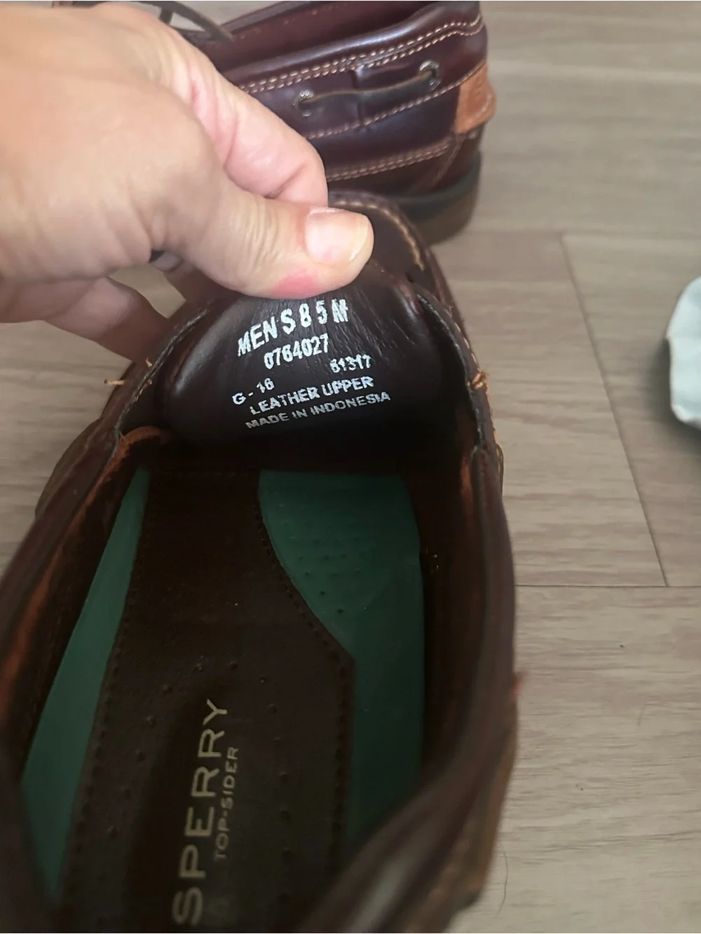 Sperry Mako 2 Eye Canoe Leather Boat Shoes Sz 8.5